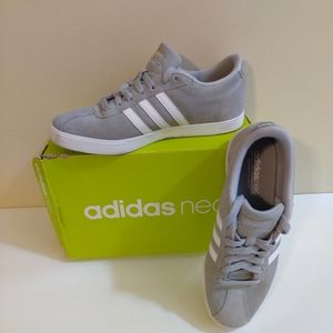 Adidas Neo Women's Light Grey Suede Sneakers Tennis Shoes Size 7 m